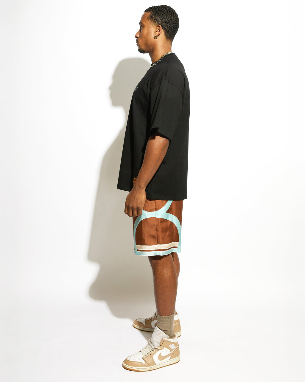 Papacito T-Shirt Black | GARCIAS product photo 2 of 3