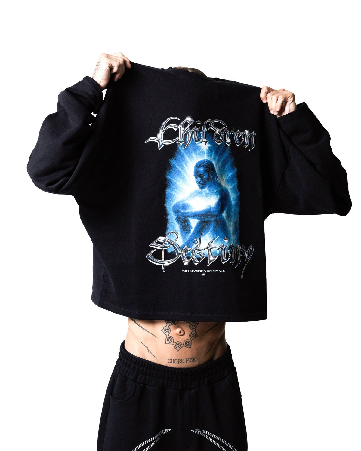 GARCIAS Child of Destiny Crewneck black – Front artwork detail