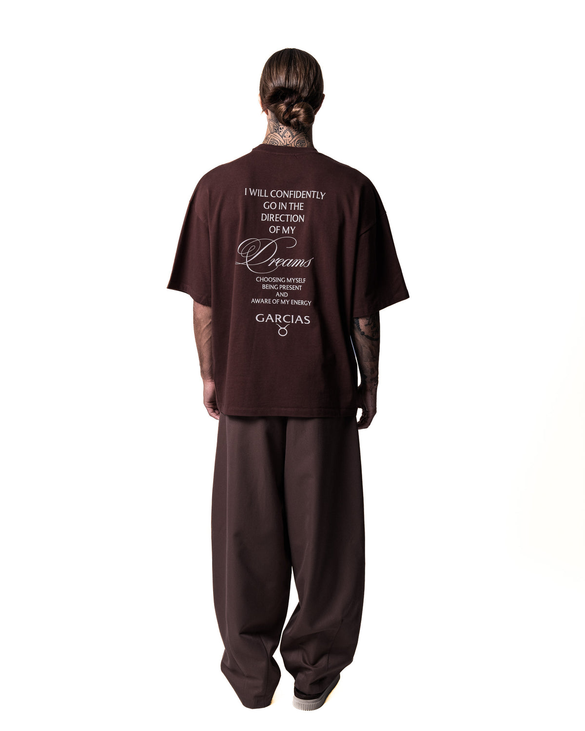 GARCIAS Divinity brown graphic T-shirt – back full look