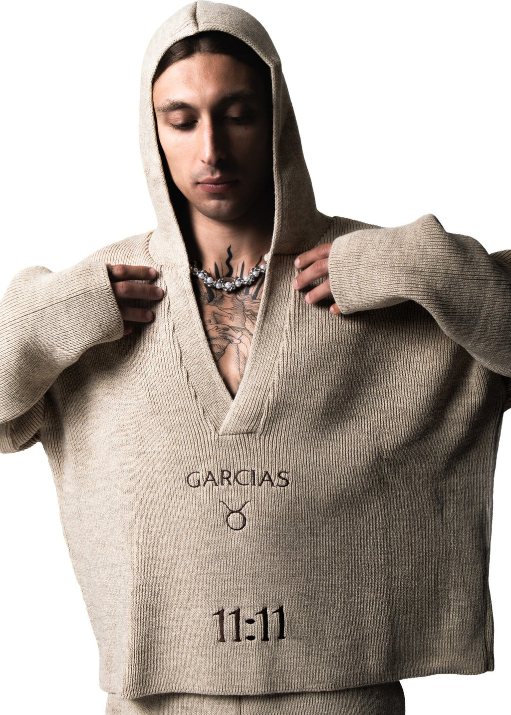 GARCIAS Nick Knit Jumper oatmeal – Front hood detail
